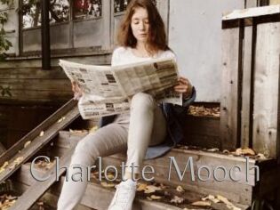 Charlotte_Mooch