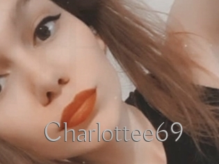 Charlottee69