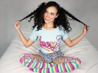EvieCooper