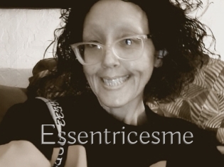 Essentricesme