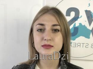 LauraDzi