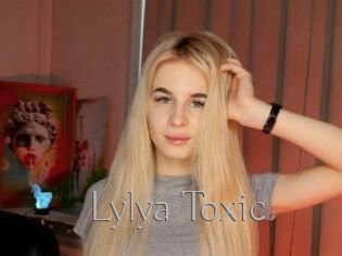 Lylya_Toxic