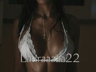 Lauraaaaa22