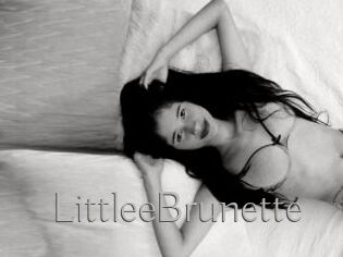 LittleeBrunette