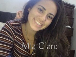 Mia_Clare