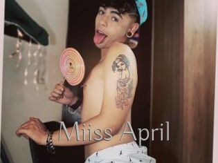 Miiss_April