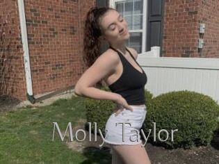 Molly_Taylor