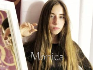 Monica_