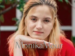 MonikaMour