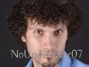 NoUnderwear07
