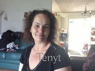 Tenyt